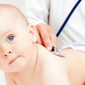Tự ý sử dụng thuốc ho ở trẻ sơ sinh có thật sự an toàn?